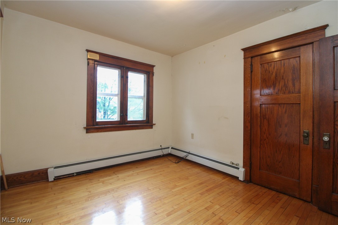 1719 Ohio Avenue Youngstown OH 44504