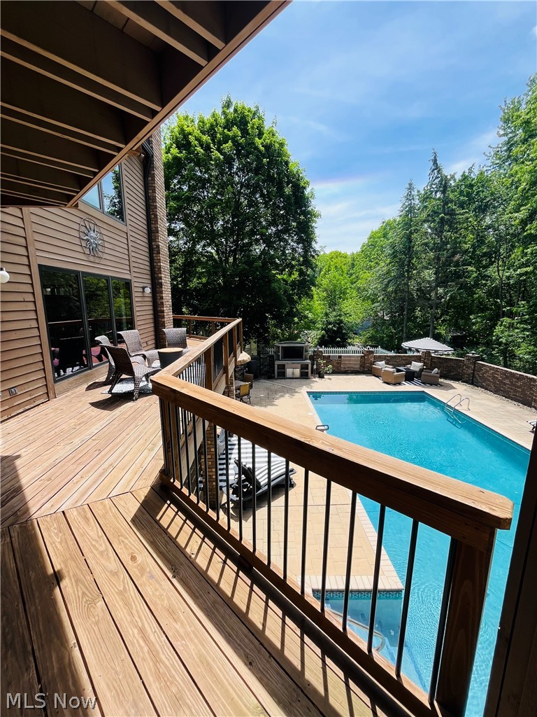 35560 Ridgeway Lane Willoughby OH 44094