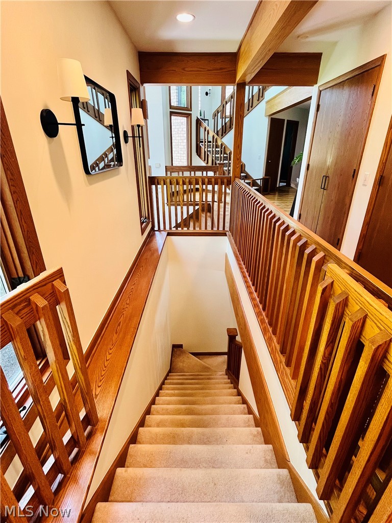 35560 Ridgeway Lane Willoughby OH 44094