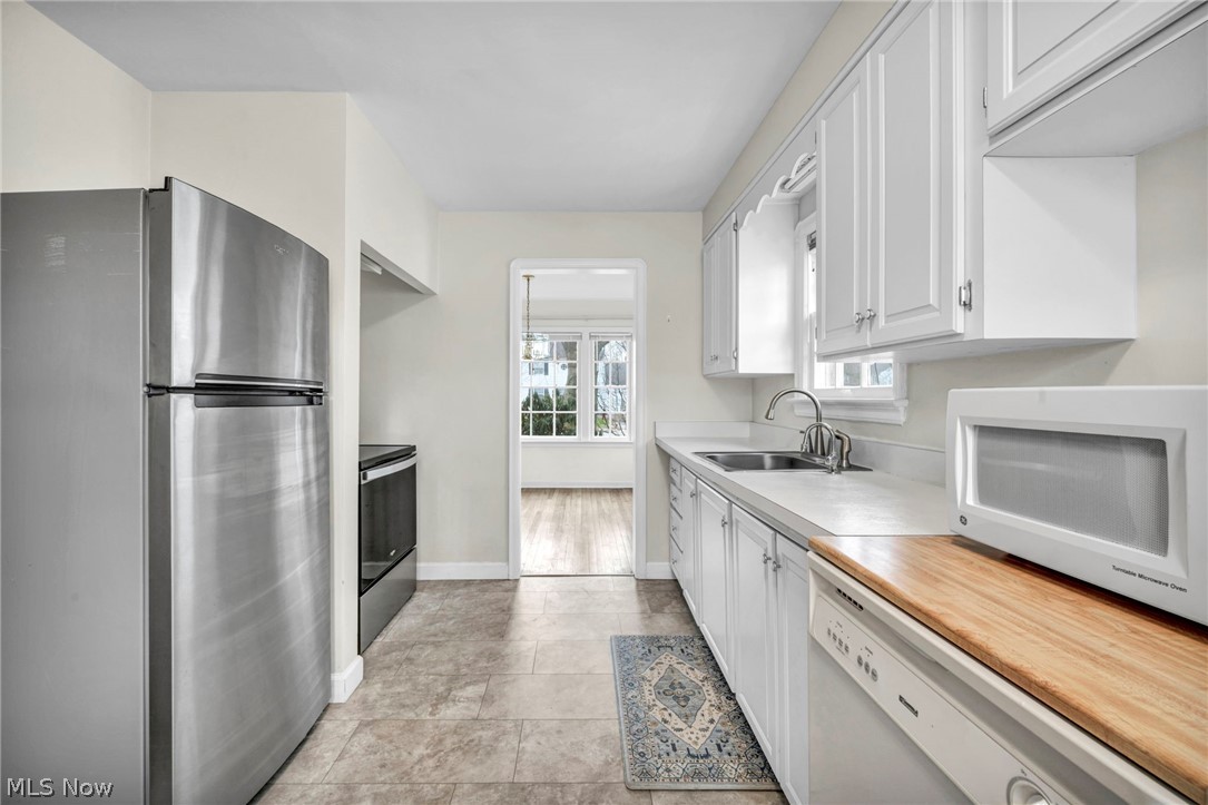 3637 Silsby Road University Heights OH 44118