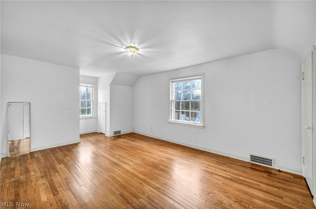 3637 Silsby Road University Heights OH 44118