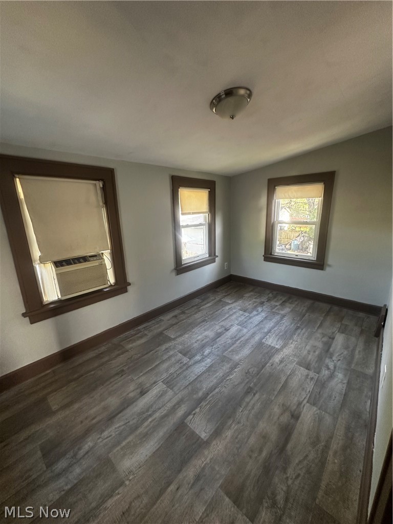535 Mohawk Avenue Akron OH 44305