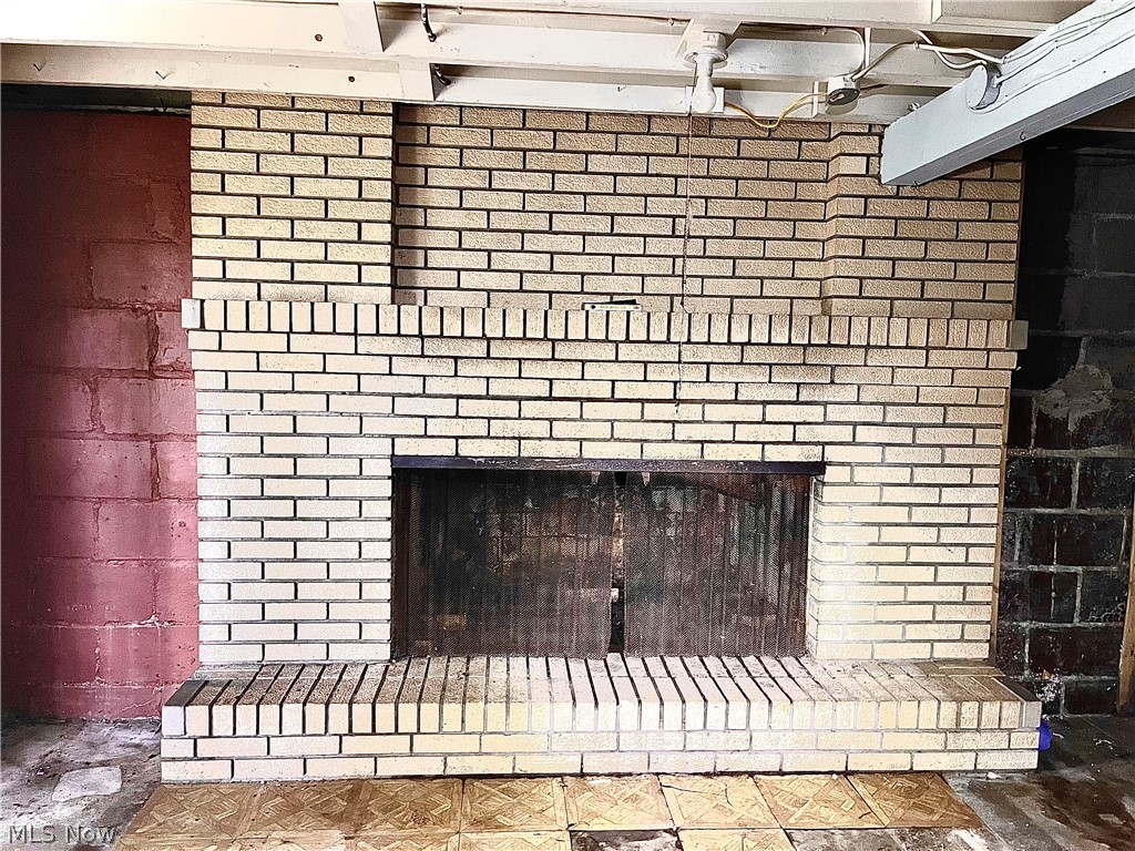 228 E Main Street Freeport OH 43973