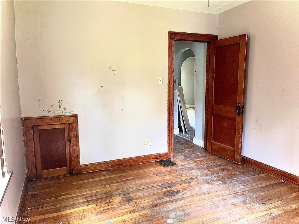 228 E Main Street Freeport OH 43973