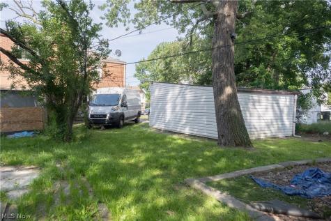 1431 Sulzer Avenue Euclid OH 44132