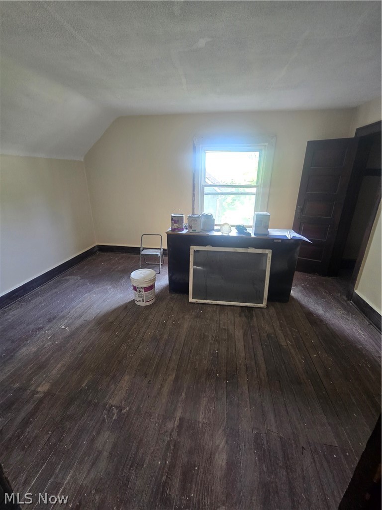 975 Owen Avenue Akron OH 44311