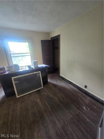 975 Owen Avenue Akron OH 44311