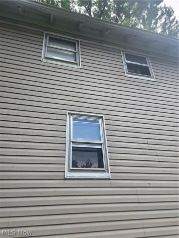 975 Owen Avenue Akron OH 44311