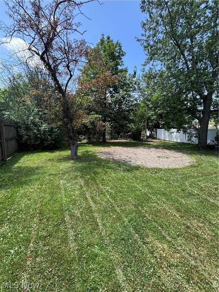 4068 Lambert Road South Euclid OH 44121