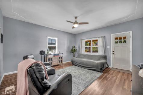 1007 Lake Avenue Elyria OH 44035