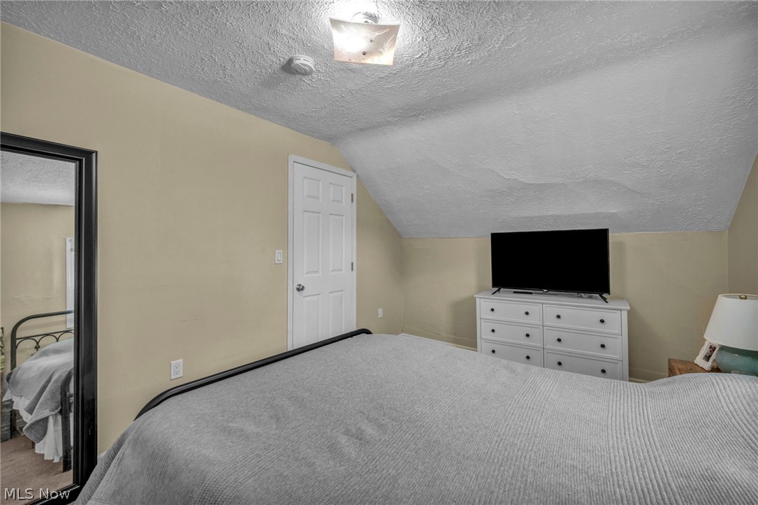 1007 Lake Avenue Elyria OH 44035