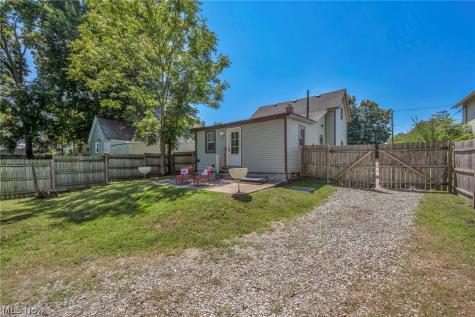 1007 Lake Avenue Elyria OH 44035