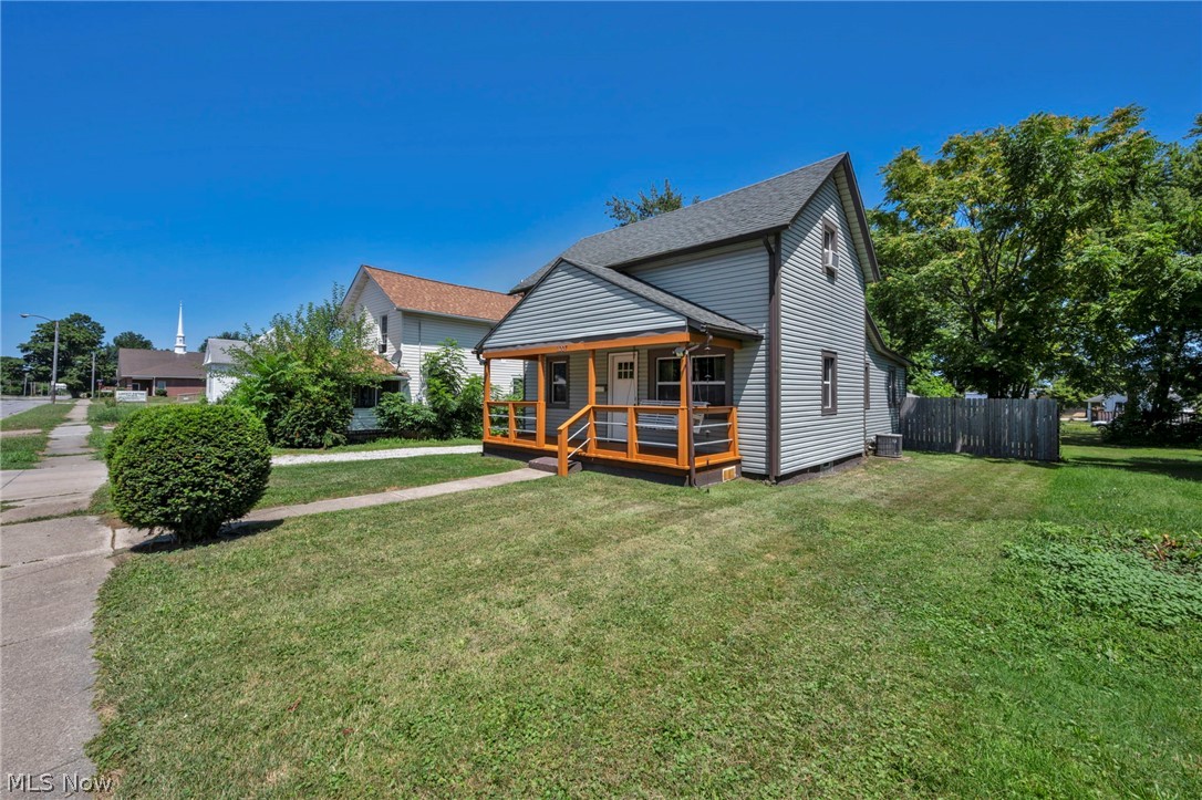 1007 Lake Avenue Elyria OH 44035