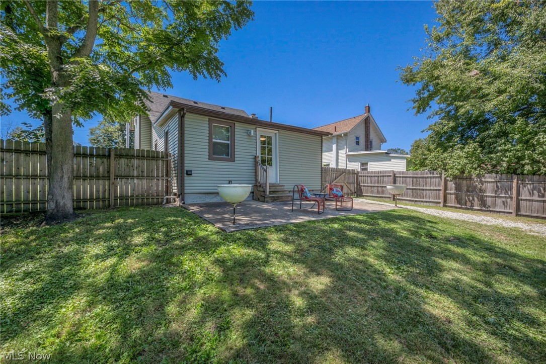 1007 Lake Avenue Elyria OH 44035