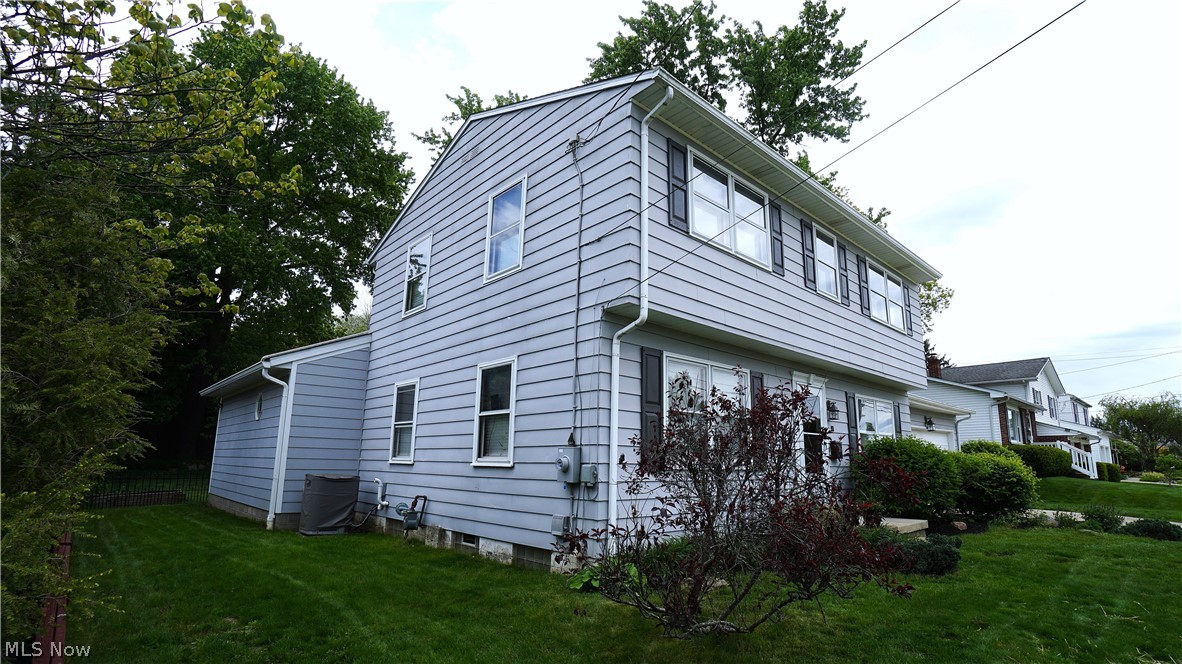 93 Sunrise Boulevard E Mogadore OH 44260