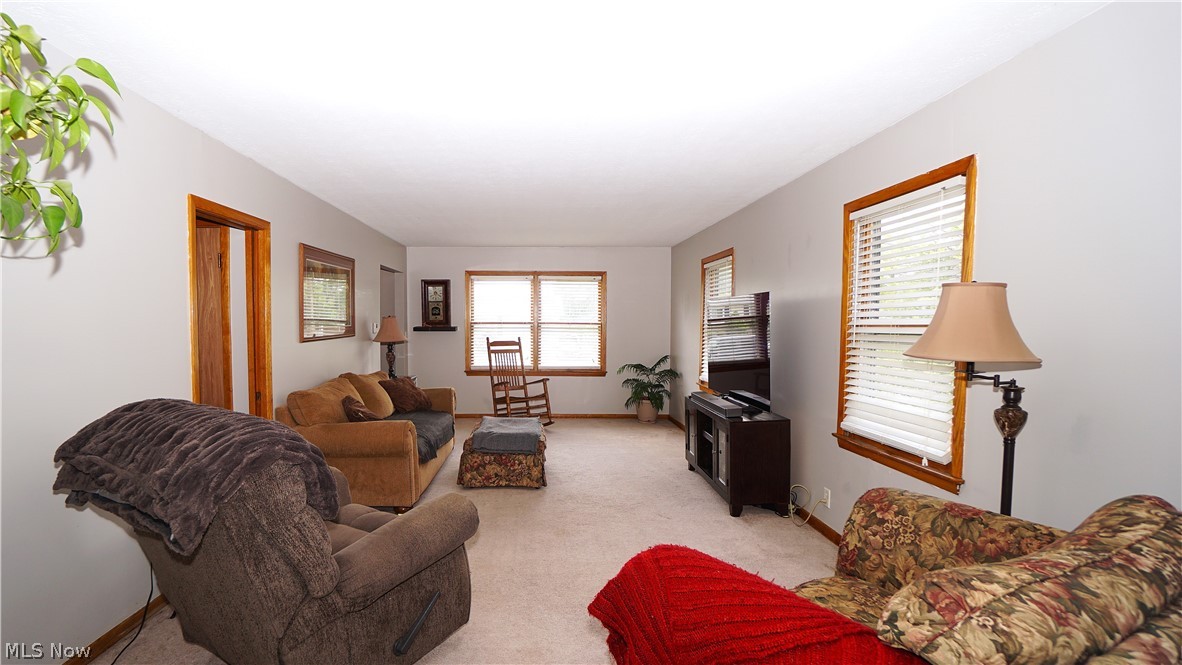 93 Sunrise Boulevard E Mogadore OH 44260