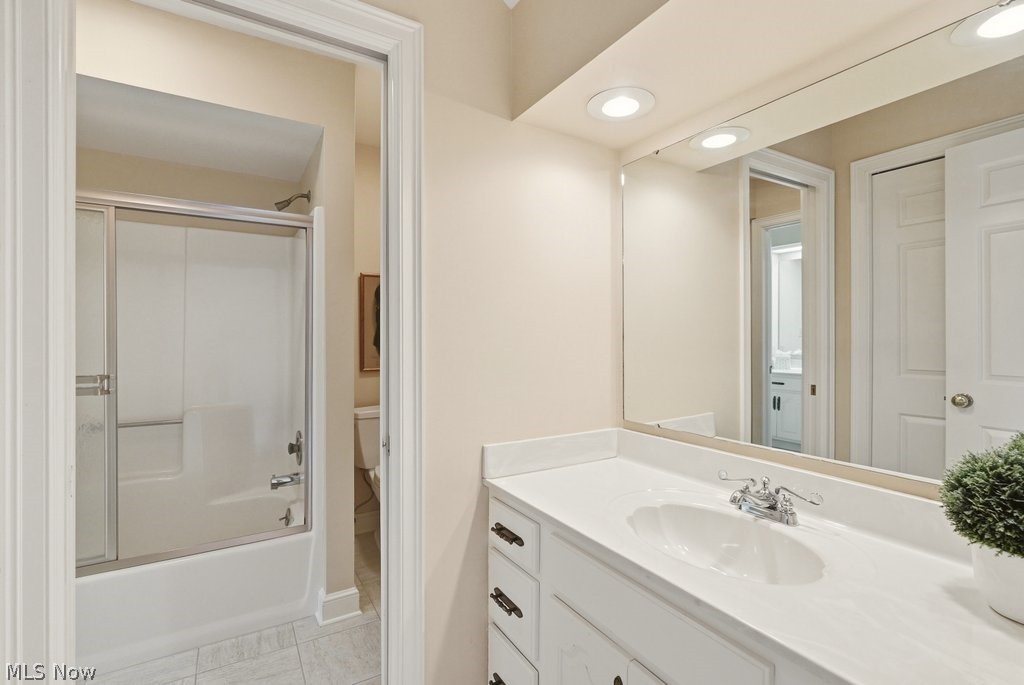 7751 Chagrin Road Chagrin Falls OH 44023