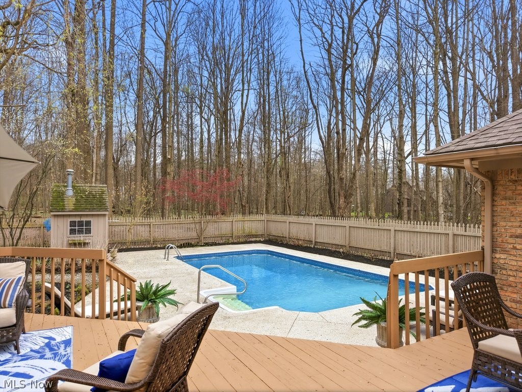 7751 Chagrin Road Chagrin Falls OH 44023