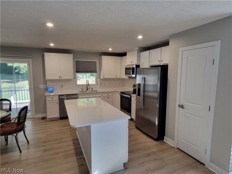 1851 Wildridge Drive NW Massillon OH 44646