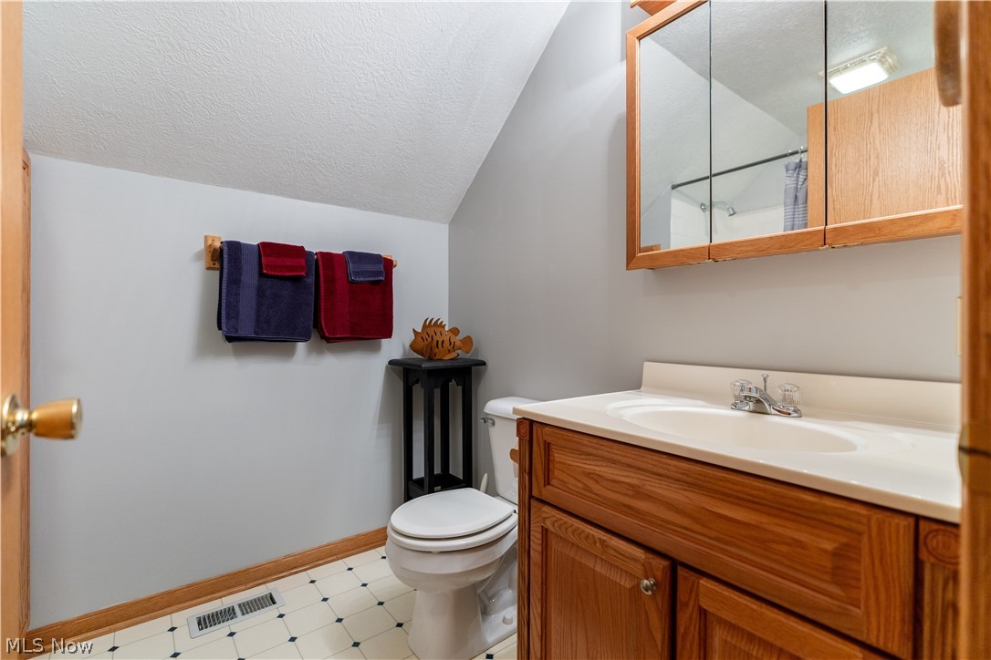 270 Salineville Road NE Carrollton OH 44615