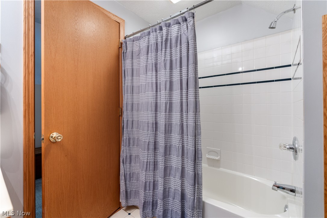 270 Salineville Road NE Carrollton OH 44615