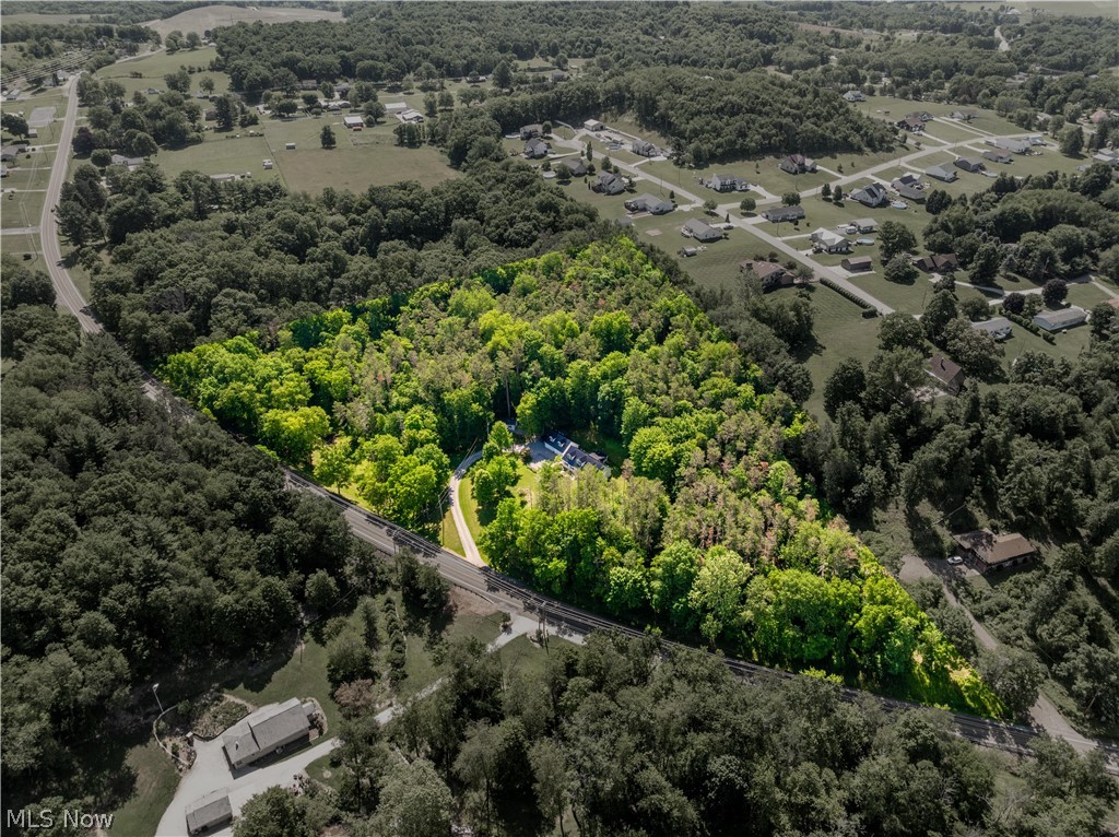 270 Salineville Road NE Carrollton OH 44615