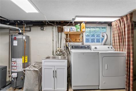 195 Westview Avenue Wadsworth OH 44281