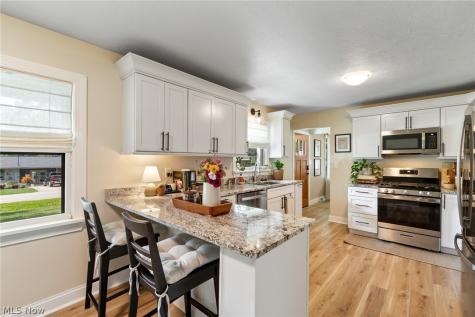 195 Westview Avenue Wadsworth OH 44281
