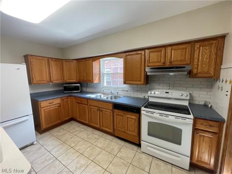 25941 Myrtle Avenue Olmsted Falls OH 44138