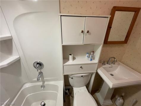 25941 Myrtle Avenue Olmsted Falls OH 44138