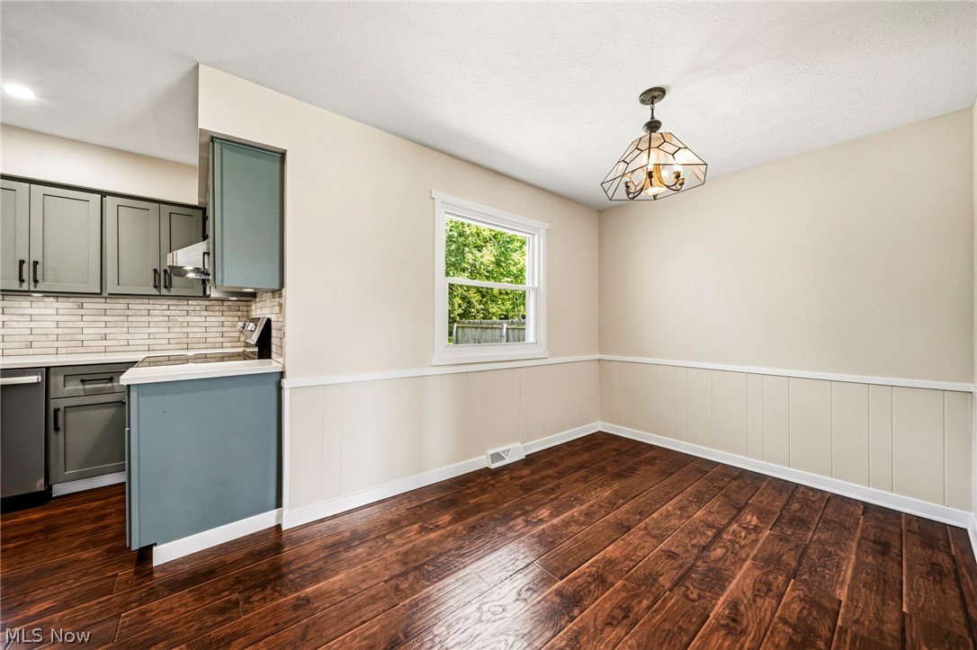 17911 Snyder Road Chagrin Falls OH 44023