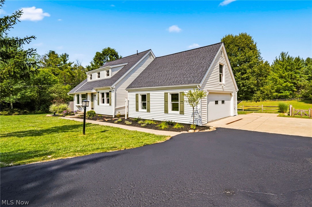 17911 Snyder Road Chagrin Falls OH 44023