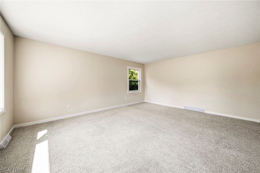17911 Snyder Road Chagrin Falls OH 44023