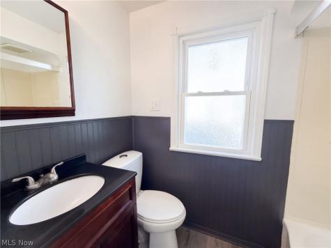 6608 Charles Avenue Parma OH 44129