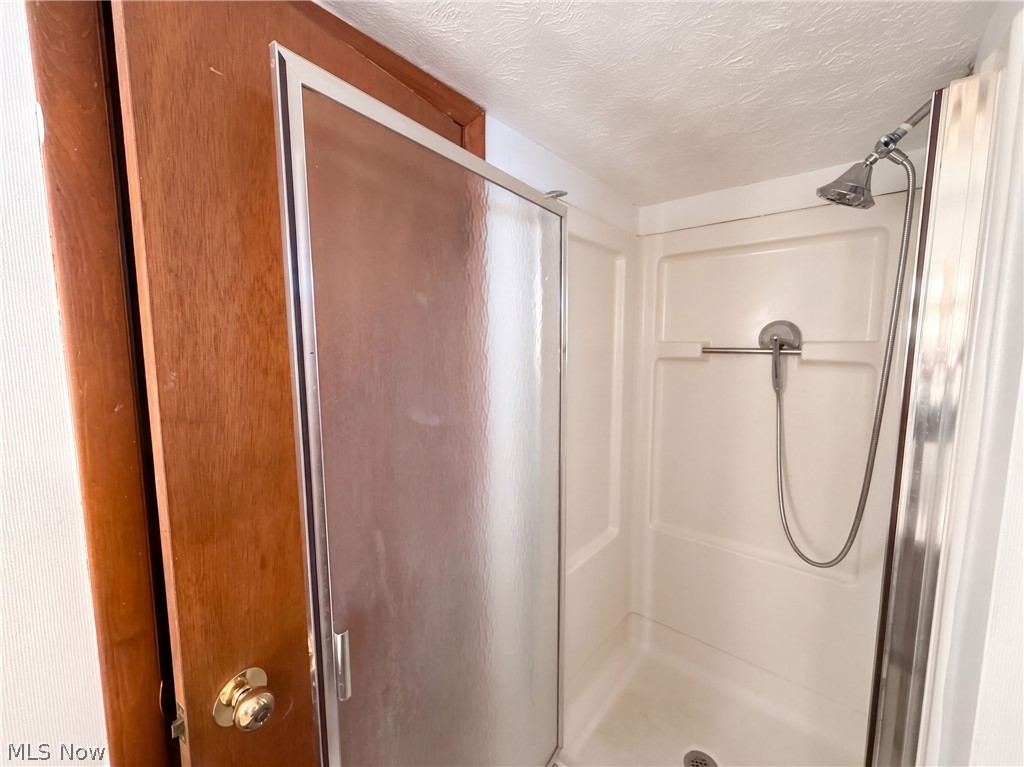6608 Charles Avenue Parma OH 44129