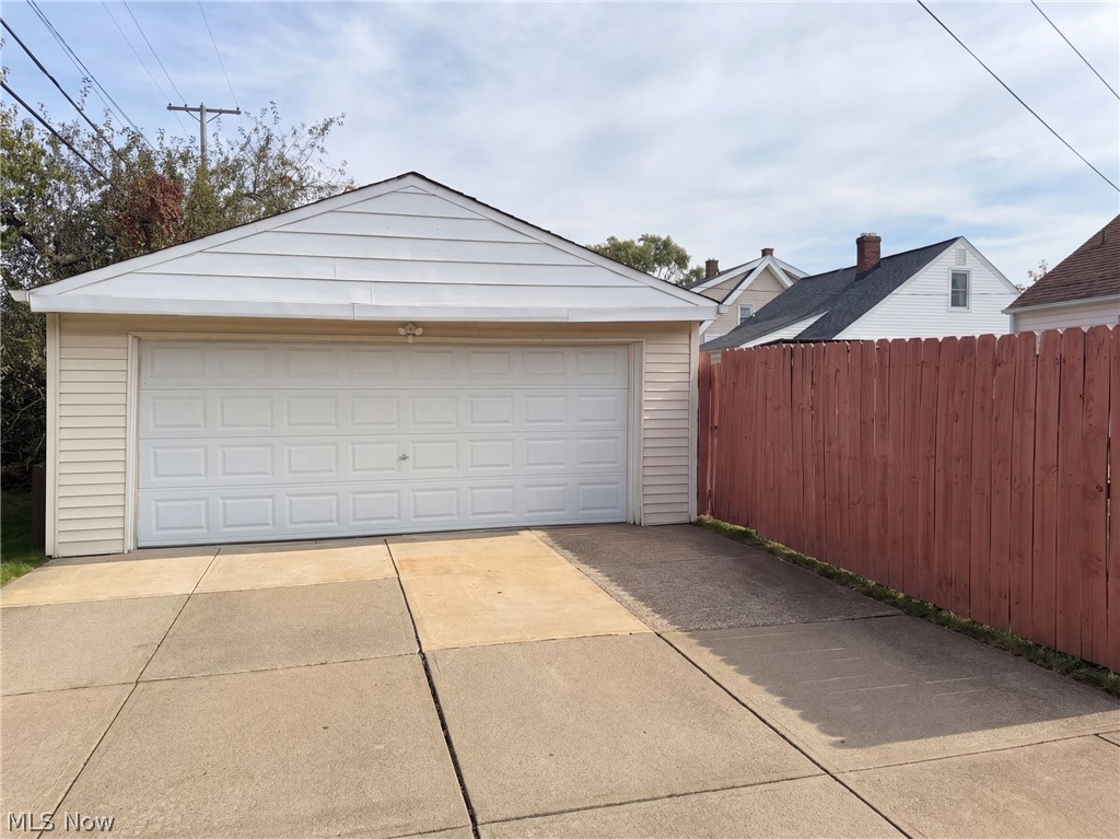 6608 Charles Avenue Parma OH 44129