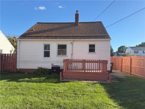 6608 Charles Avenue Parma OH 44129