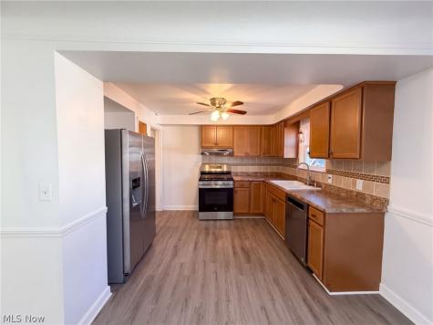 6608 Charles Avenue Parma OH 44129