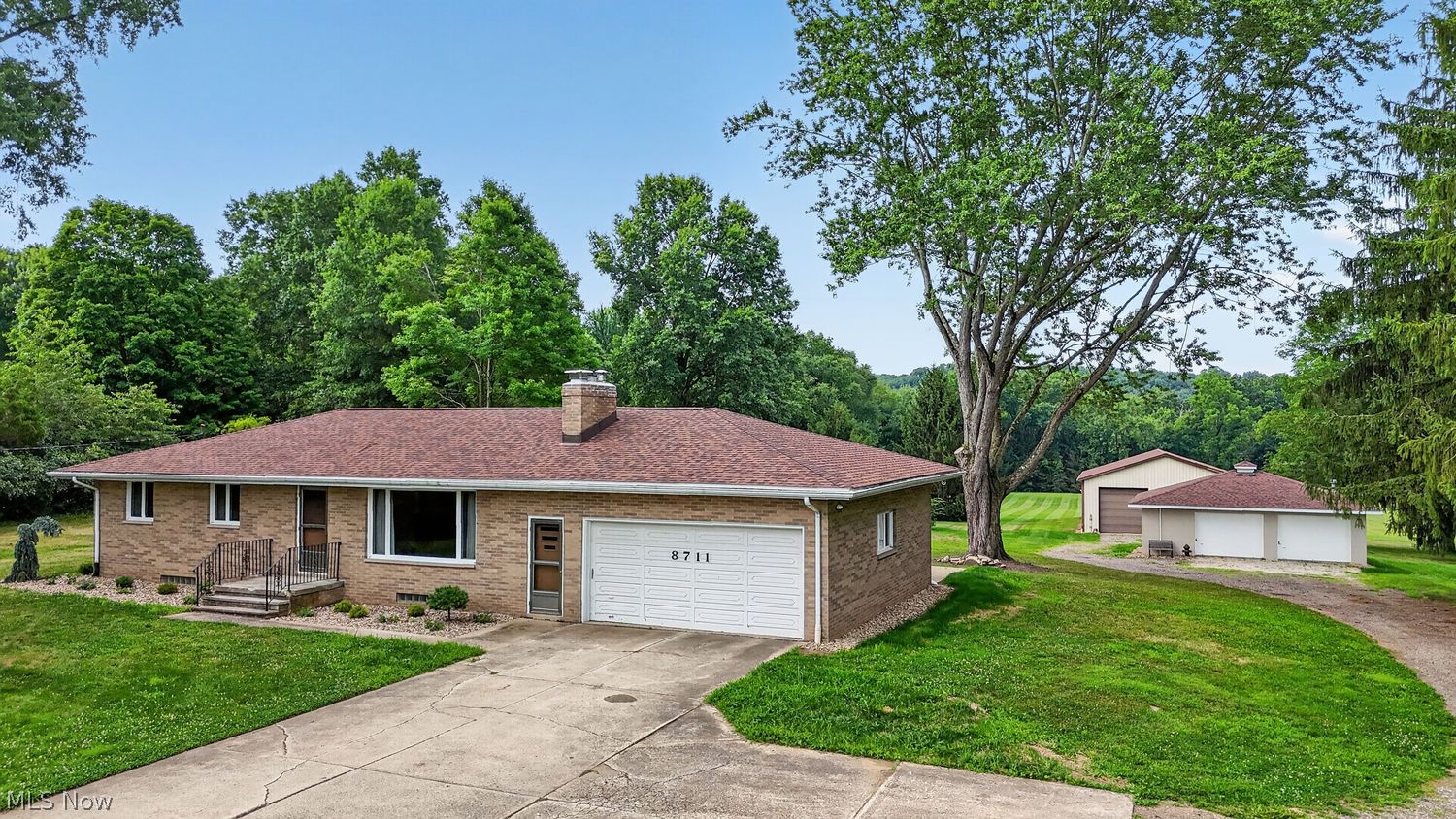 8711 Erie Avenue NW Canal Fulton OH 44614