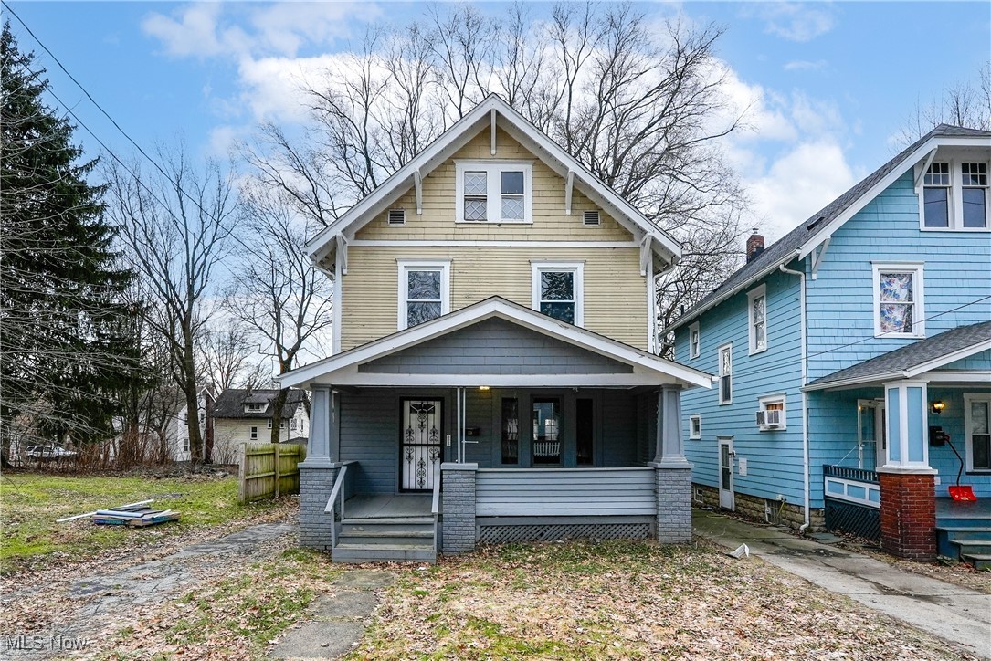 325 Grand Avenue Akron OH 44302