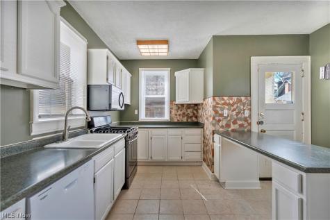515 Federal Avenue NE Massillon OH 44646
