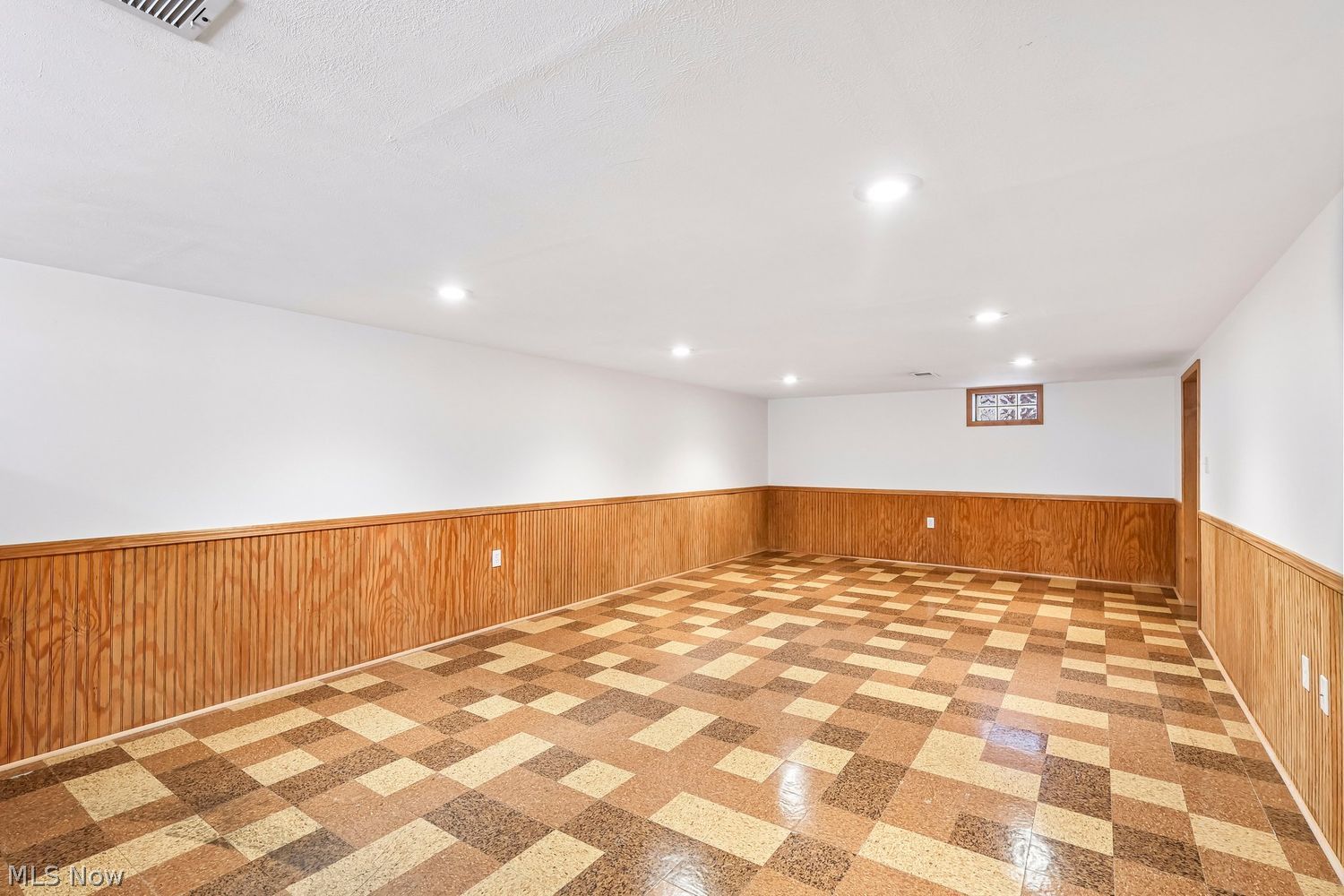 1329 Jackie Lane Mayfield Heights OH 44124
