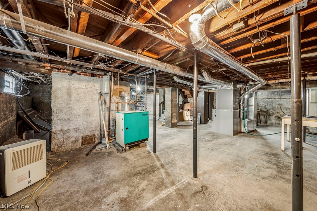 2306 Walnut Boulevard Ashtabula OH 44004