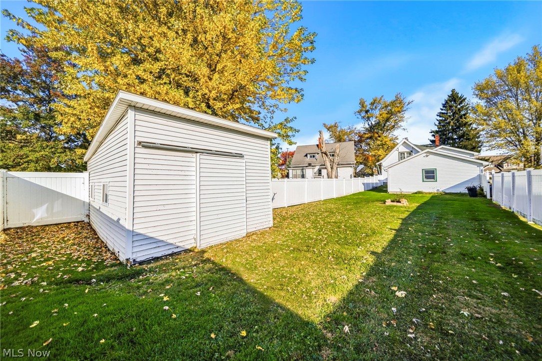 2306 Walnut Boulevard Ashtabula OH 44004