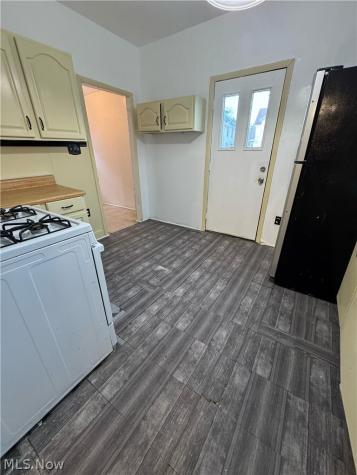 117 Kent Court Akron OH 44305