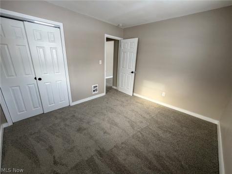 58 Rutledge Drive Youngstown OH 44505