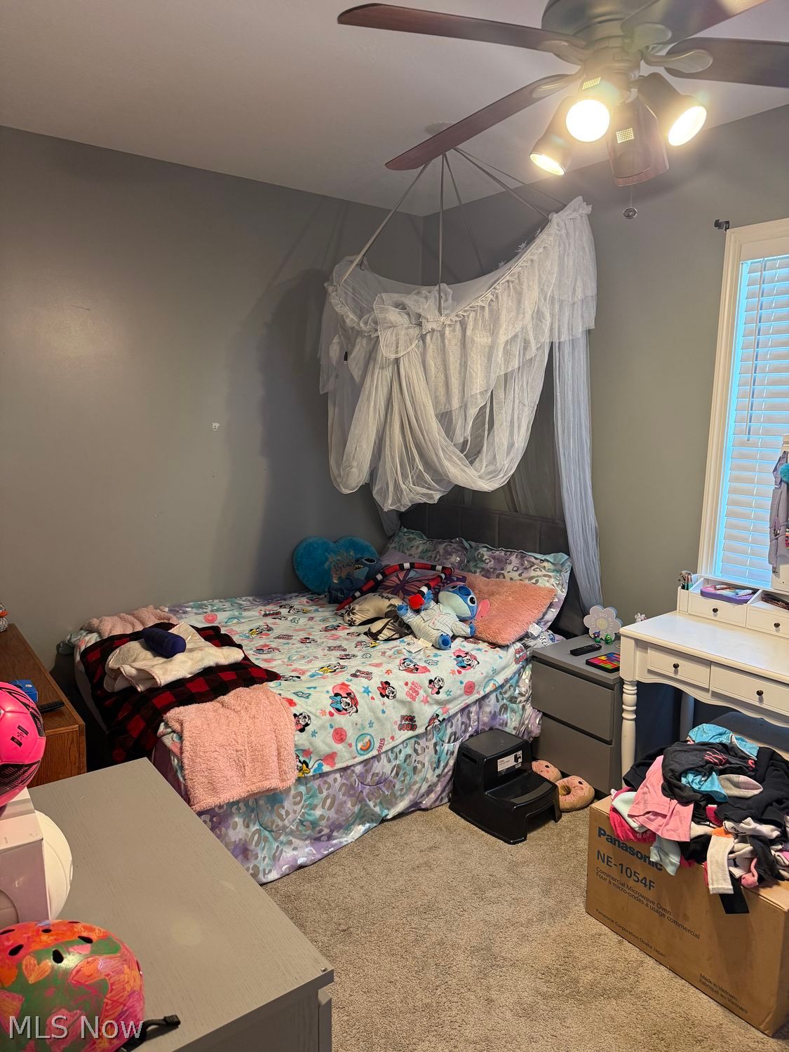 226 Mcconnell Street Uhrichsville OH 44683