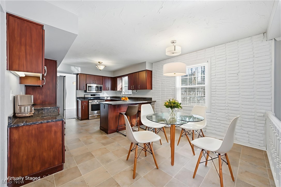 37222 Deer Run Solon OH 44139