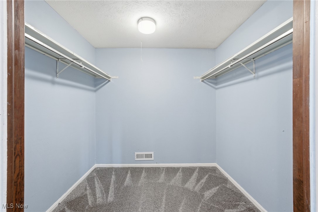 37222 Deer Run Solon OH 44139