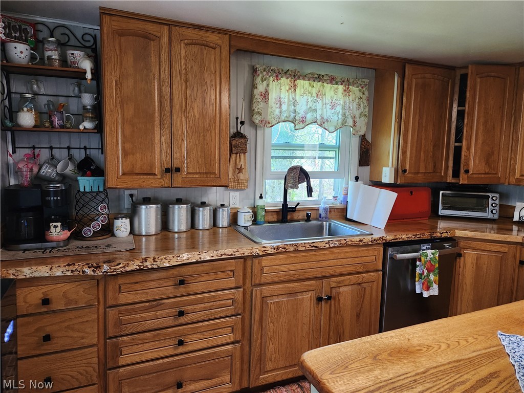 6018 Mayburn Barclay Road Farmdale OH 44417